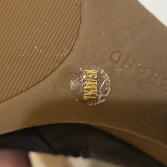 Lucky Brand black leather toe less wedges Sz 7.5M 🥿 - Picture 8 of 8